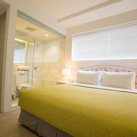 Summerbird - Bed And Brasserie Bandung Exterior photo